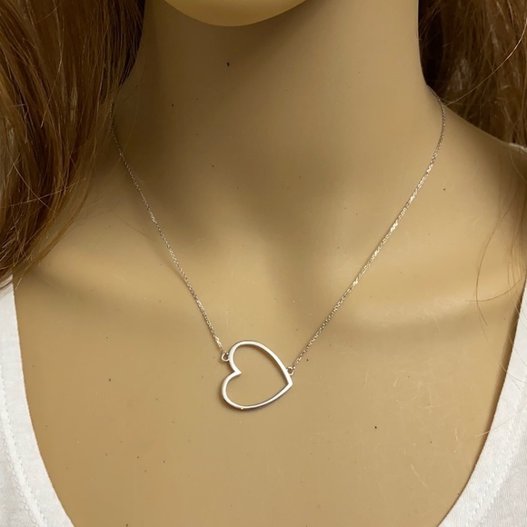 14k White Gold Sideways Heart Valentine Day Necklace